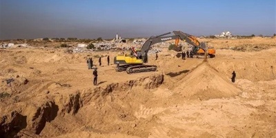 Israel Strikes Gaza as Major Recovery of Bodies Prepares to Begin