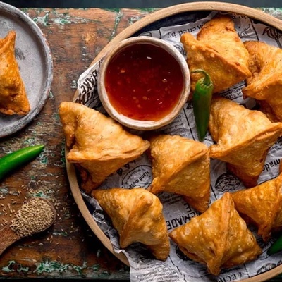 A Journey to Southern Iran With a Hot Pan: How to Make Abadan-Style Samosas in a Street Market Style Recipe
