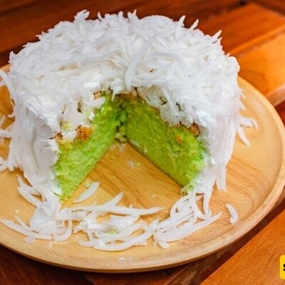 Unlock the Tropical Secret: Recipe for Irresistible Coconut Surprise Cake