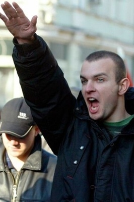 Online Behavior of Russians Under Putin’s Microscope; Russia Targets “Extremists”