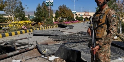 Heavy Border Fire Erupts Between Pakistan and Afghanistan After Talks Collapse