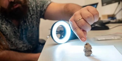 A Tiny Masterpiece Created 12,000 Years Ago + Photos