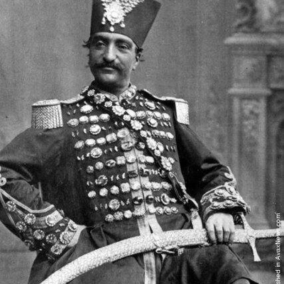 Photo: Louis Vuitton Unveils Naser al-Din Shah’s Makeup Bag — Only Missing a Single Blush