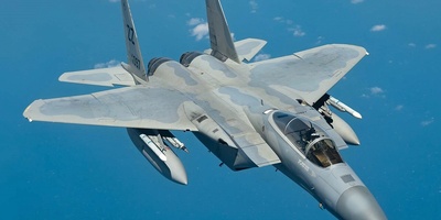 (Photo) When the world’s most radar-evading “bird,” the American F-15, was “revealed”; billions of dollars’ worth of Western technology ended up inside an Iranian wheelbarrow 😂