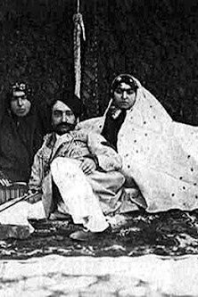The First Favorite Wife of Naser al-Din Shah Who Traveled to Europe + Photo / Where Is the Dowry Document of the Qajar King's Beloved Face?