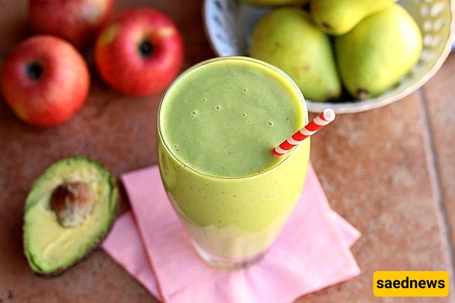 Apple and Pear Smoothie