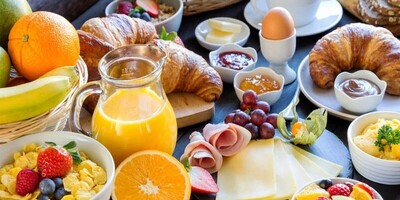 What Are Healthy and Unhealthy Foods for Breakfast?