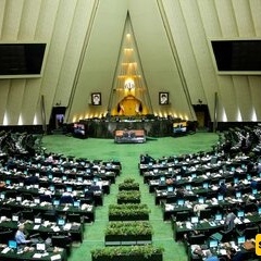 Sharp Criticism of the 12th Parliament Over Insulting Zarif: Capitulation Means Letting Foreigners Insult Our Officials Without Daring to Protest