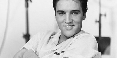 Biography of Elvis Presley, the Most Famous Rock and Roll Singer