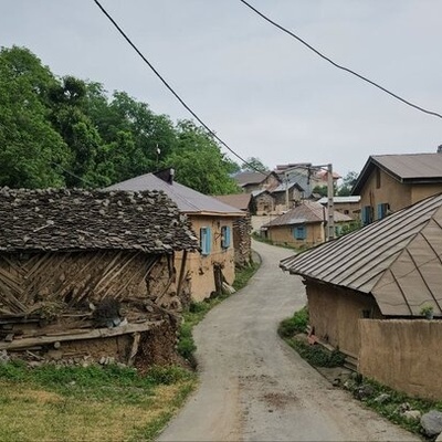 A Look at the Final Efforts of Shaneh Tarash Village to Preserve Its Historic Urban Fabric
