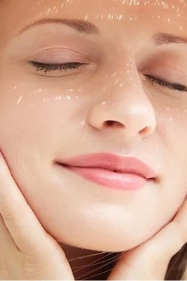 9 Easy Ways to Take Care of Your Skin During Summer