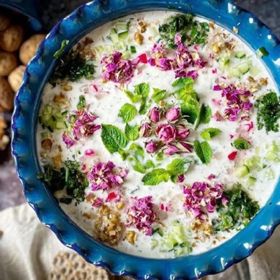 How to Elevate Easy 10-minute Abdoogh Khiyar into a Refined Summer Starter With Just two rules