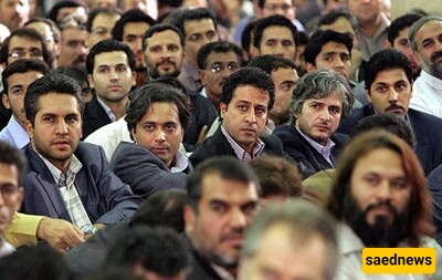  Ehsan Khajeh Amiri, Majid Akhshabi, and Amir Tajik