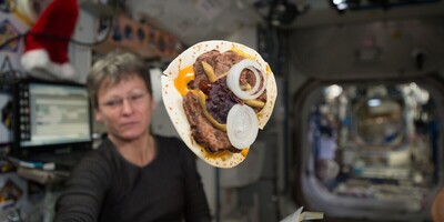 Why Astronauts Can't Eat Bread in Space: An Interesting Fact You May Not Know!