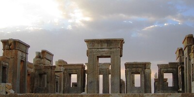 Unveiling the Splendors of Persepolis: Iran’s Ancient Capital of the Achaemenid Empire