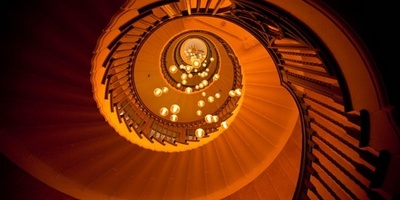 Discover London’s Stunning Spiral Staircase: A Beautiful Architectural Wonder