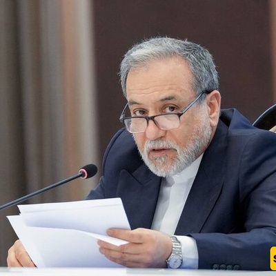 Iran and Oman Near Agreement on Strait of Hormuz Talks