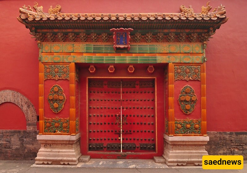 The Symbolism of Red Doors in China: A Gateway to Prosperity