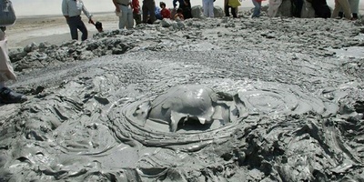 Tong Mud Domes: Nature’s Bizarre Marvels in Iran’s Sistan and Balouchestan