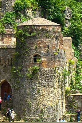 The Thousand Stairs to the Ancient Rudkhan Castle: A Journey Through Time and Nature