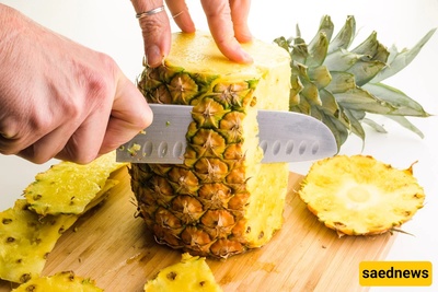 Easy Guide to Peeling a Pineapple with a Knife
