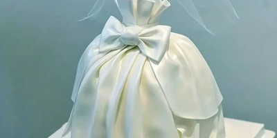 The Creative Genius of Master Confectioner Ousta for Baking a Princess Dress Cake in European Style With a Unique and Luxurious Puffed Skirt + photos