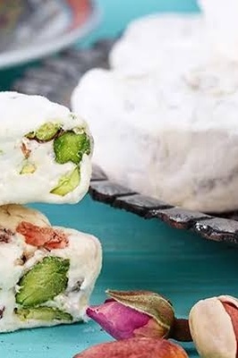 What Are the Famous Sweets of Isfahan?