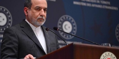 Iran Says Diplomacy Comes First, but Warns of Powerful Response to Any Attack