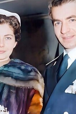 A Glimpse at Soraya’s Stunning Jewelry: From Iconic Wedding Rings to Ruby and Sapphire Brooches, the Pahlavi Family’s Extravagance Knew No Bounds