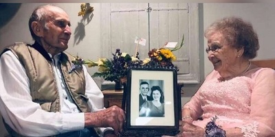 A Strange Incident That Happened During an Elderly Woman’s Alzheimer’s Wedding Anniversary Celebration