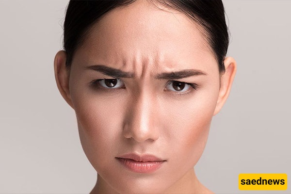 4 Amazing Home Methods to Eliminate Frown Lines