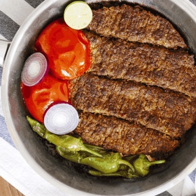 The Secret Behind the Delicious Two-Tone Pan-Fried Kebab in Restaurants