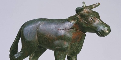 For Archaeology Enthusiasts: Discovery of a 3,000-Year-Old Bronze Bull Head