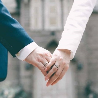 35-Year-Old Egyptian Man Marries 80-Year-Old English Woman