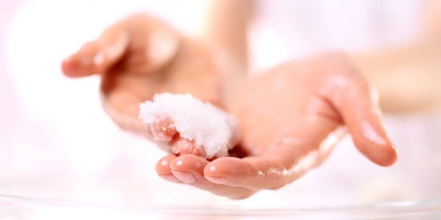 What Is Body Polishing? A Complete Guide to Its Benefits, Types, and How It’s Done