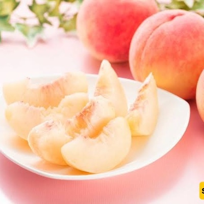 Peach Calories: How Many Calories Are in 100 Grams of Peaches?