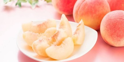 Peach Calories: How Many Calories Are in 100 Grams of Peaches?