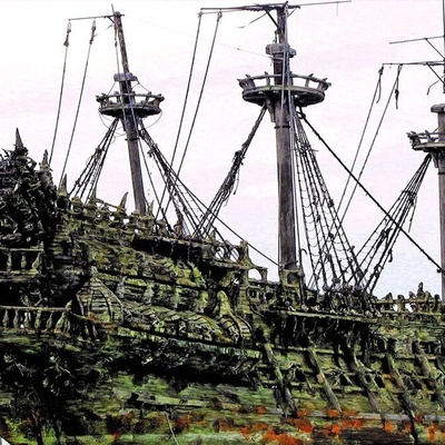 The World’s Most Mysterious Ghost Ship That Roamed the Seas for 13 Years