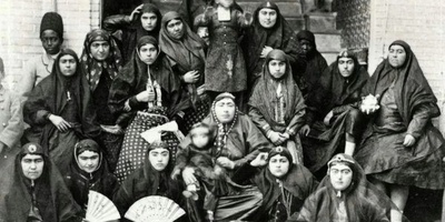 Talismans to Capture the King’s Heart! / The Secret Rivalry of Naser al-Din Shah’s Harem Women