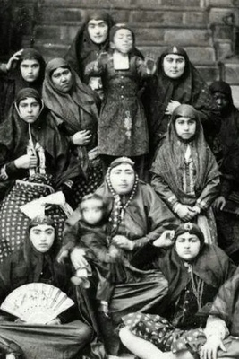 Talismans to Capture the King’s Heart! / The Secret Rivalry of Naser al-Din Shah’s Harem Women