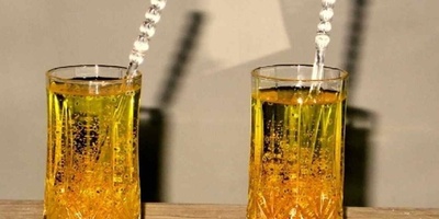 How to Make Saffron Syrup for 100 People