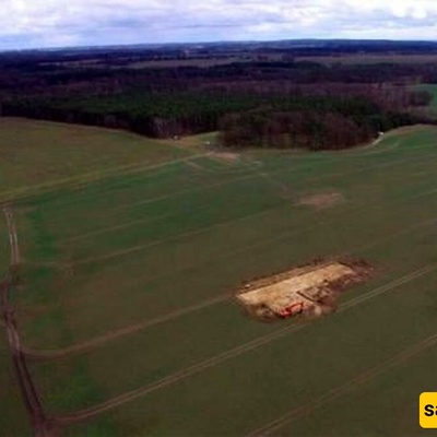 Discovery of a 3,000-Year-Old Hall Belonging to a Legendary King in Germany [Photo]