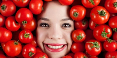 How Tomatoes Benefit Facial Skin and Ways to Use Them for Skincare