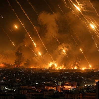 Breaking: New Wave of Iranian Missiles Targets Central Israel, Including Tel Aviv