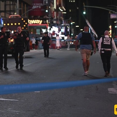 Shooting At New York’s Times Square Leaves 3 Wounded