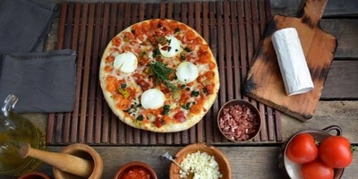How to Make Pico Pizza (Miniature Pizza) at Home