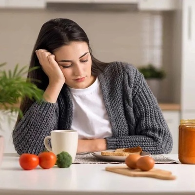 What Happens To Your Body When You Eat Too Little; Important Warning Signs You Should Not Ignore