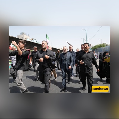 Symbolism on Display: Iran’s Flag, a Diplomat, and a Soldier Capture a Moment of Unity