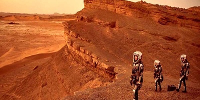 Astronauts Stunned by the Sight of a Multi-Thousand-Year-Old Avocado on Mars [Video]