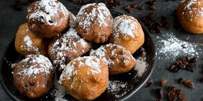 How to make Oliebollen: A traditional Dutch Christmas dessert